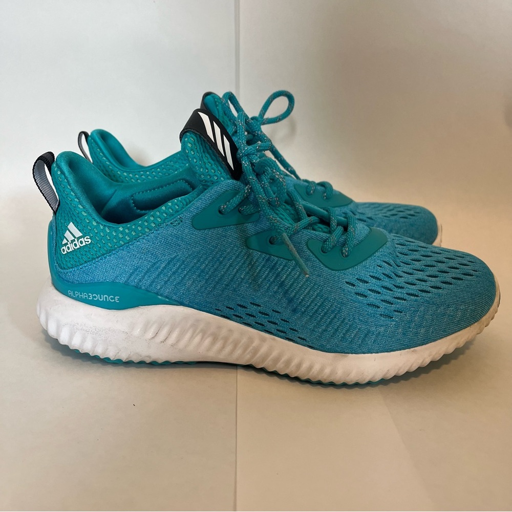 Adidas Alphabounce Womens Tennis Shoe Bright Blue size 7